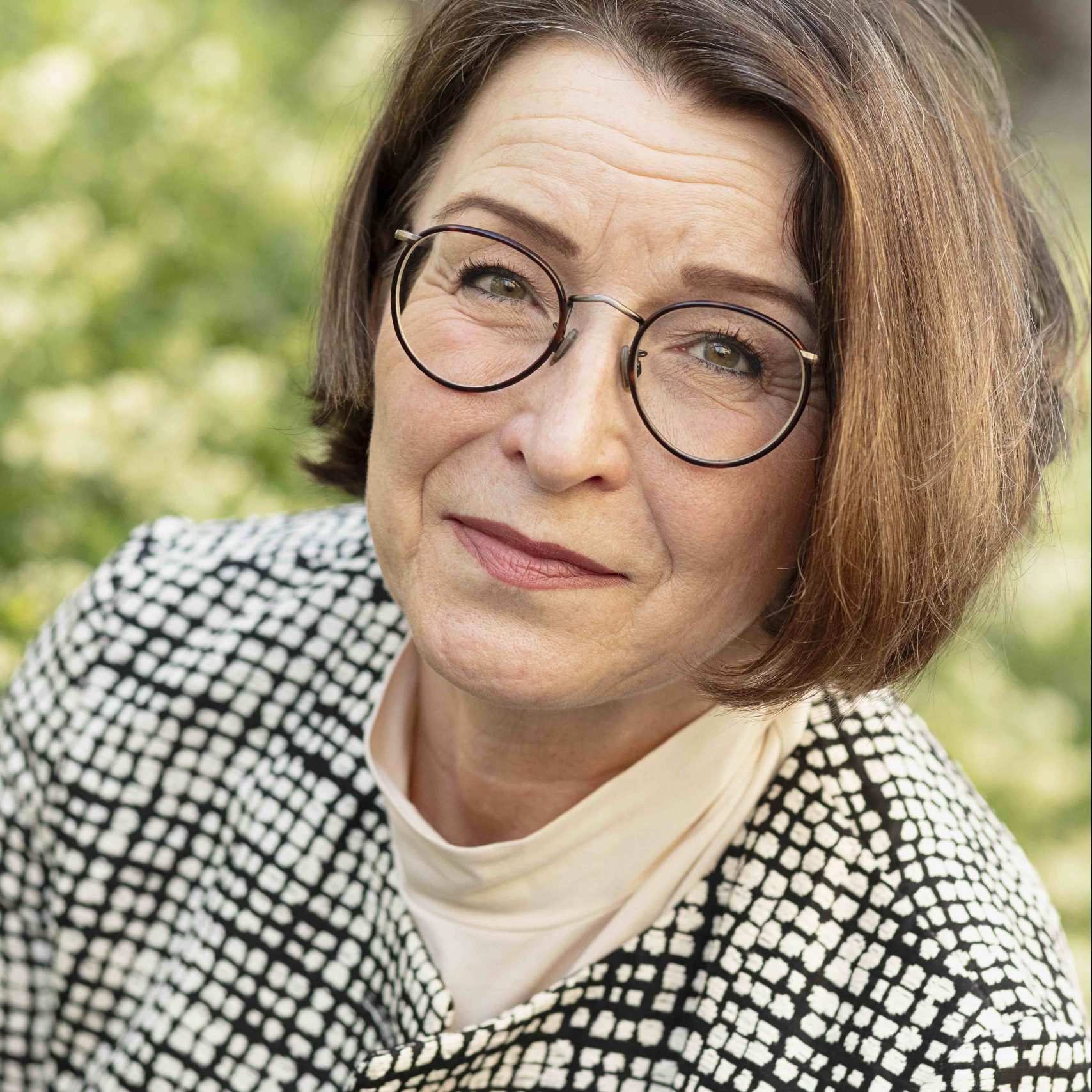 Karin Knufmann-Happe