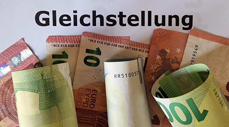 Wir fordern: Die Sondervermögen müssen auf Gleichstellung einzahlen!